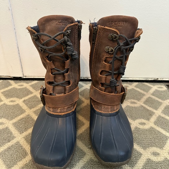 Sperry Leather and Navy Women’s Duck Boots